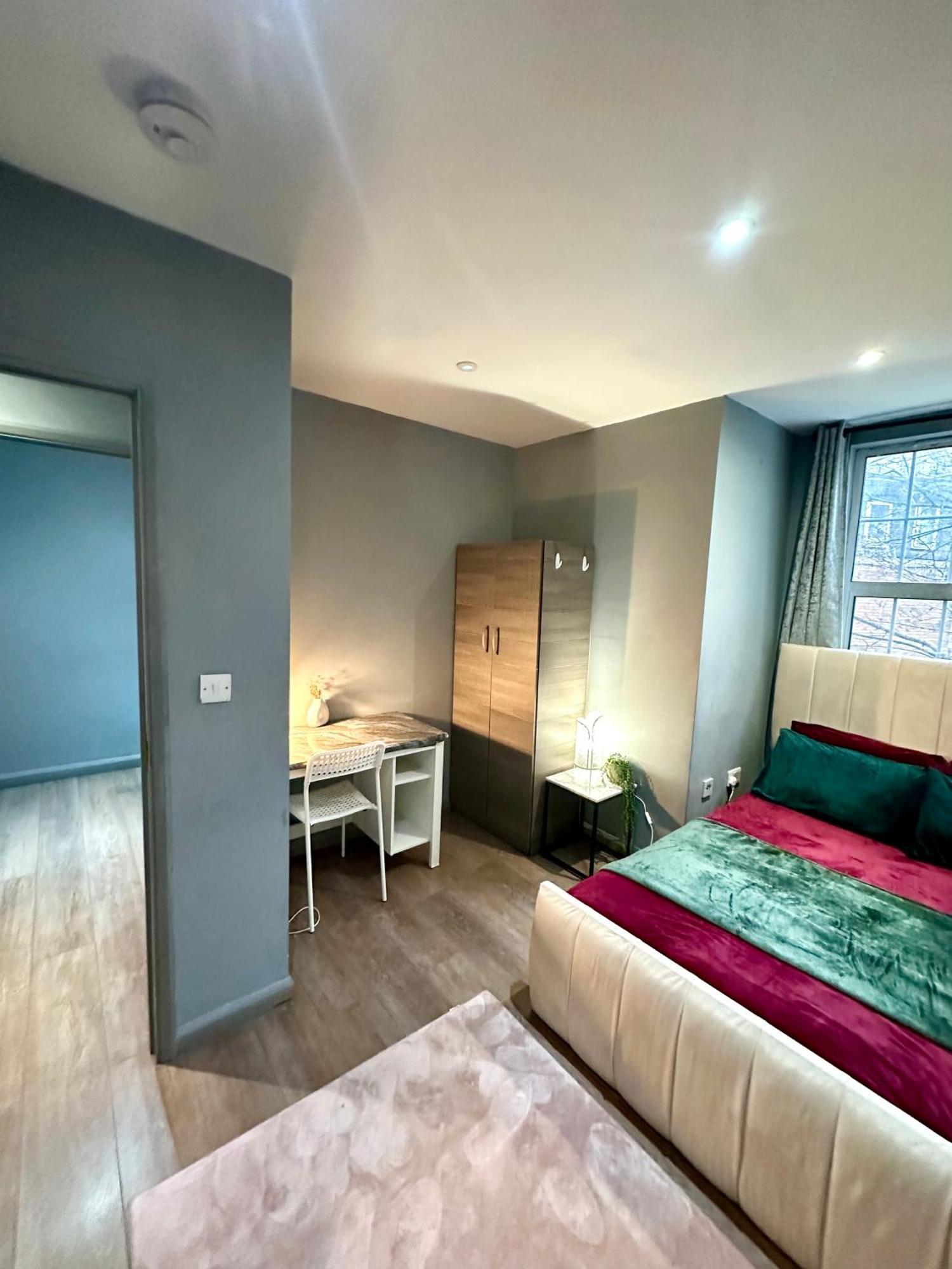 Spacious 3 Bedroom Flat In Kings Cross, St 159 Apartment London