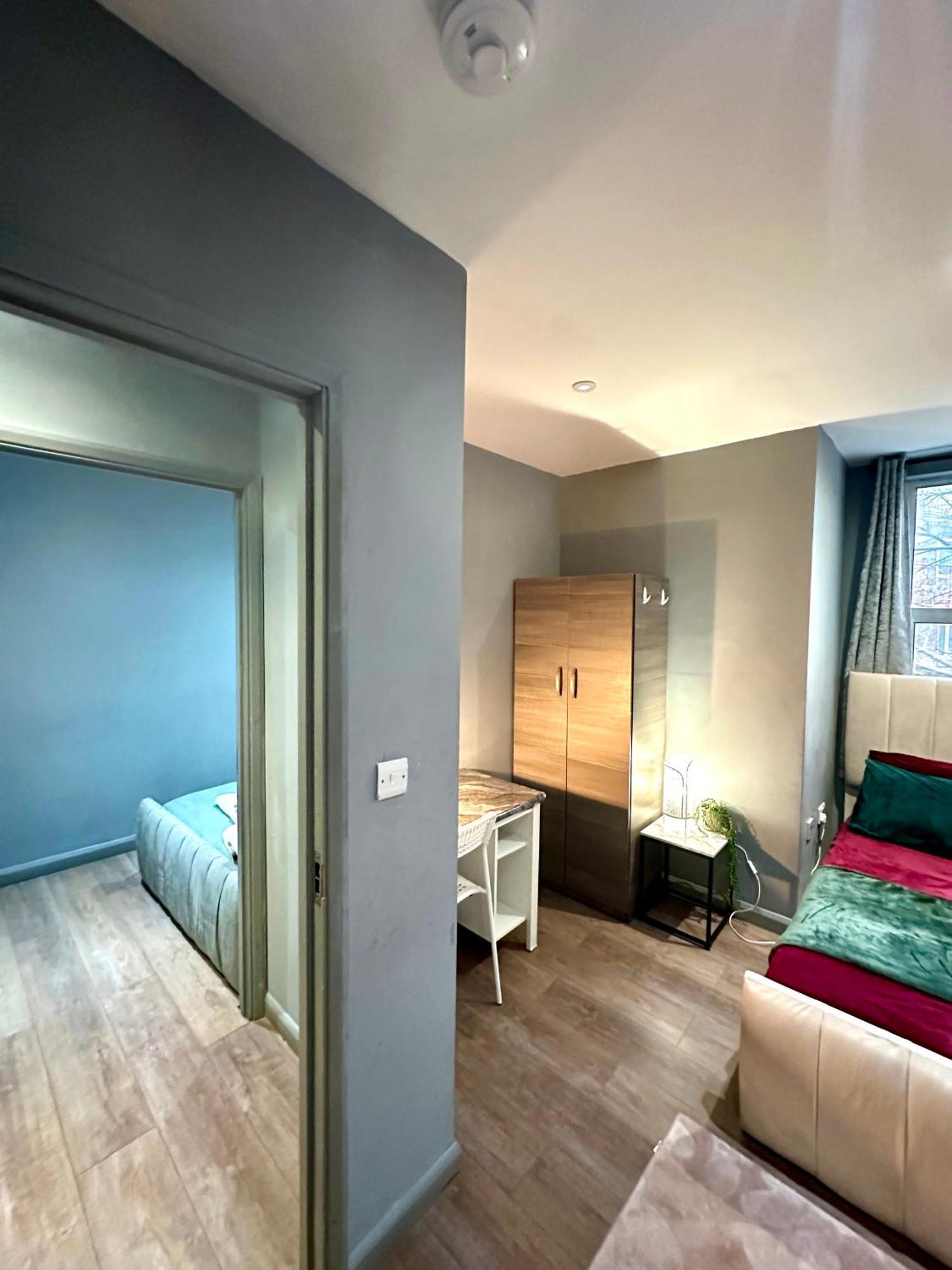 Spacious 3 Bedroom Flat In Kings Cross, St 159 Apartment